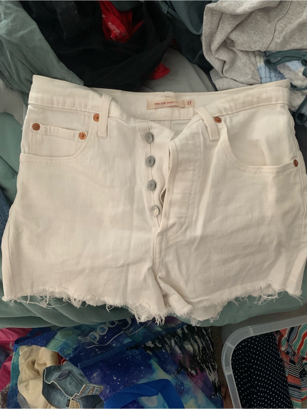Levi's White ribcage Button-Front Cutoff Denim Shorts
